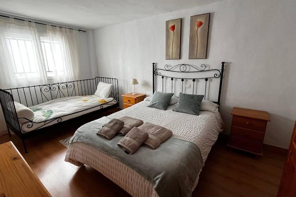 Casa De 5 Habitaciones Hasta 9 Plazas, La Casilla En Durcal, Granada 外观 照片