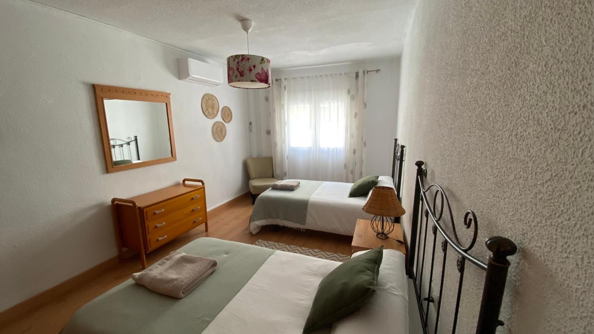 Casa De 5 Habitaciones Hasta 9 Plazas, La Casilla En Durcal, Granada 外观 照片